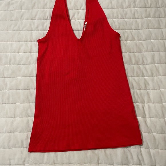 NWT Express one Eleven women V neck red top Sz Small - Picture 3 of 5
